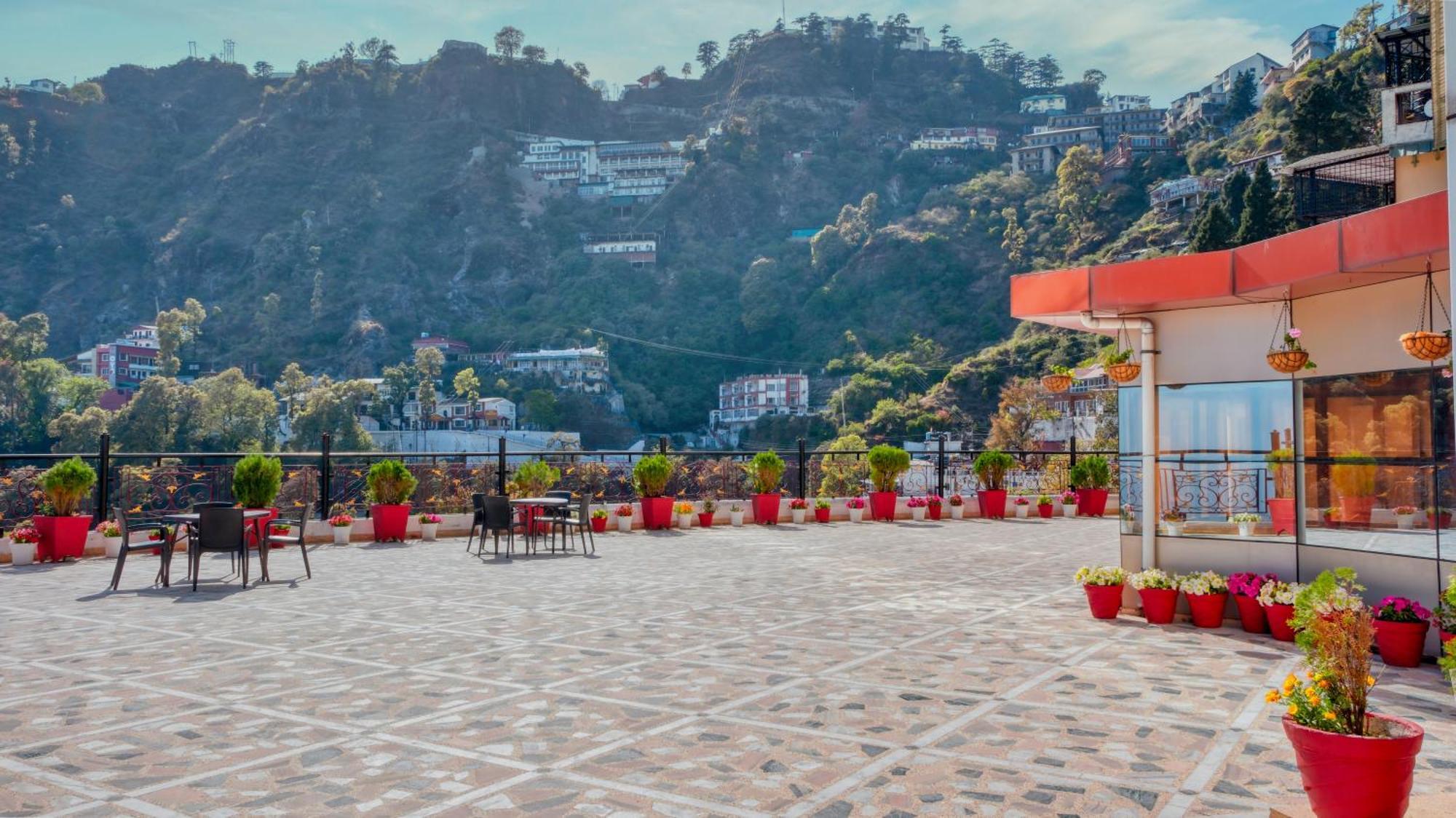 Basera Hotel Mussoorie Eksteriør billede